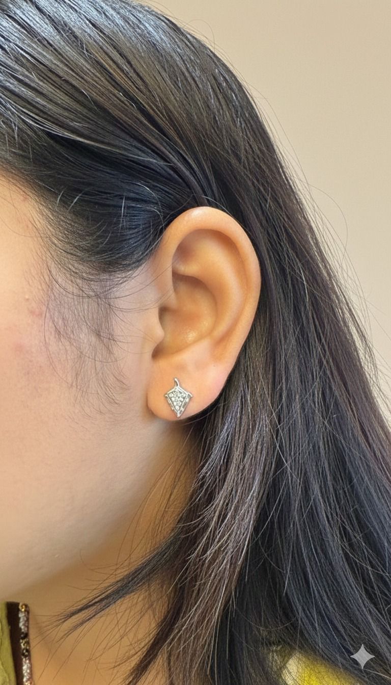 Christmas Tree Leaf Earring