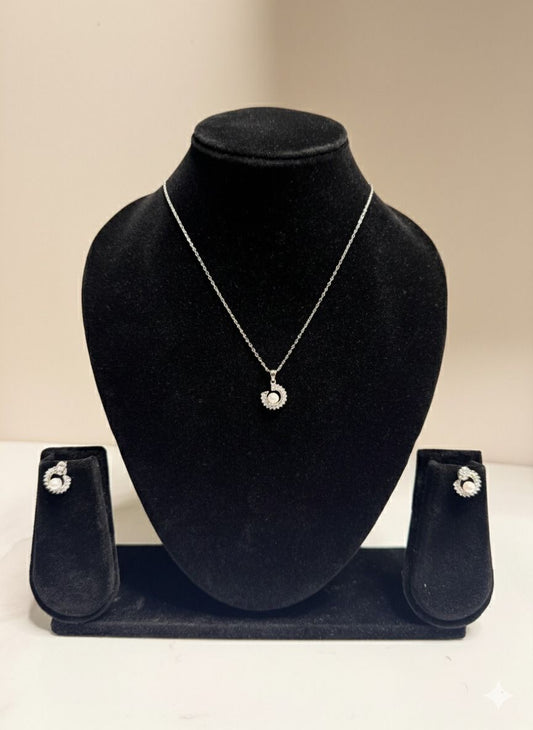 Moonlight Pearl Set