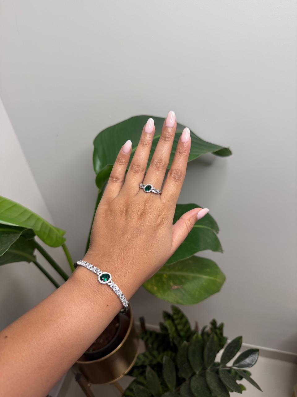 Emerald Royale Combo